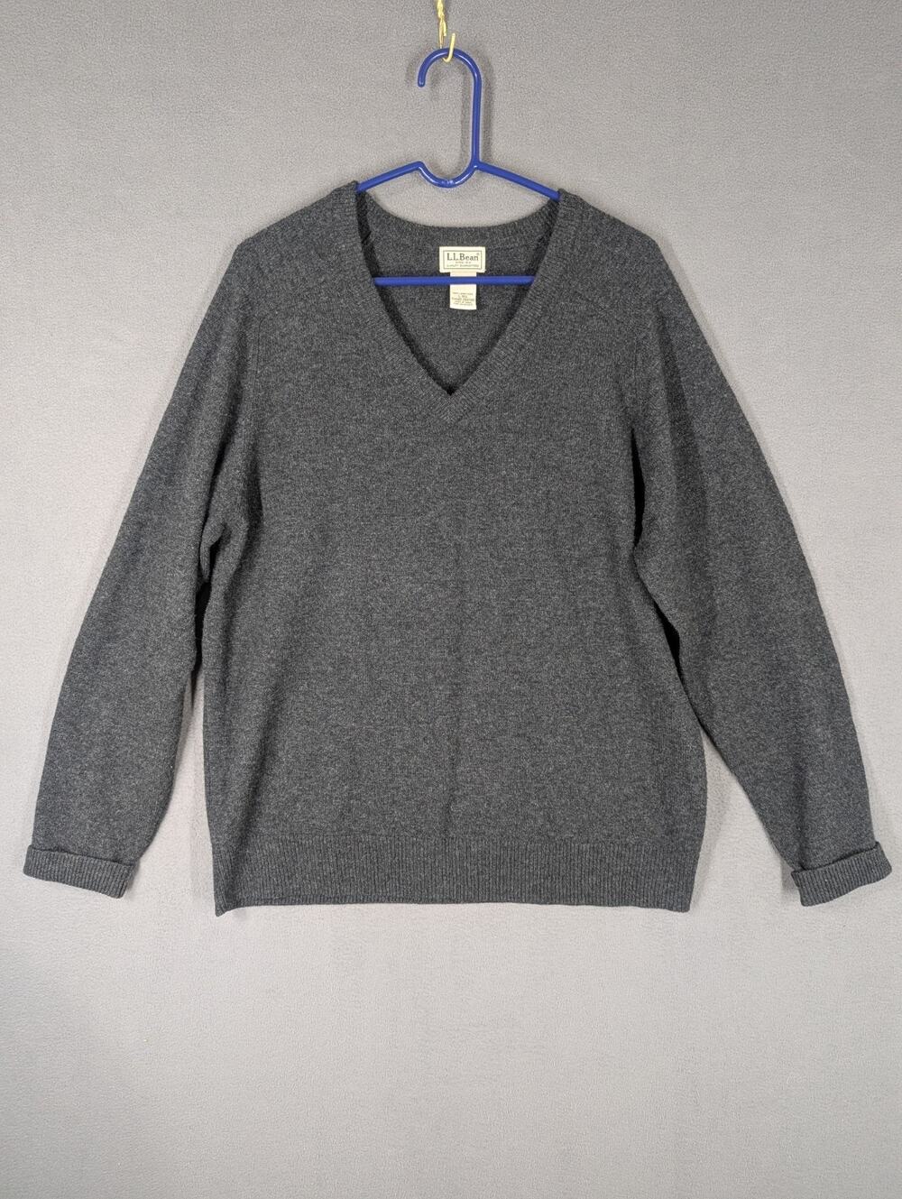 LL Bean Lambswool V-Neck Sweater Mens Large Wool Raglan Sleeve